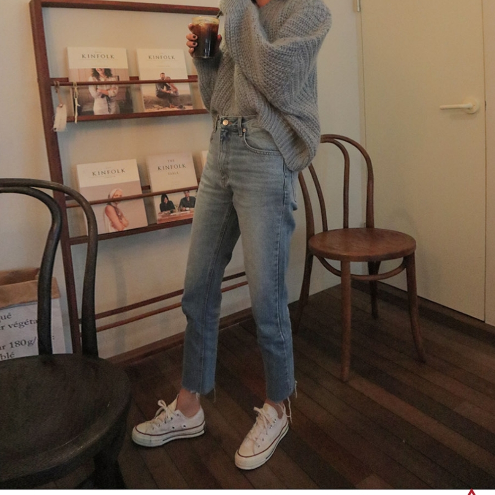 Stylenanda high rise raw hem jeans